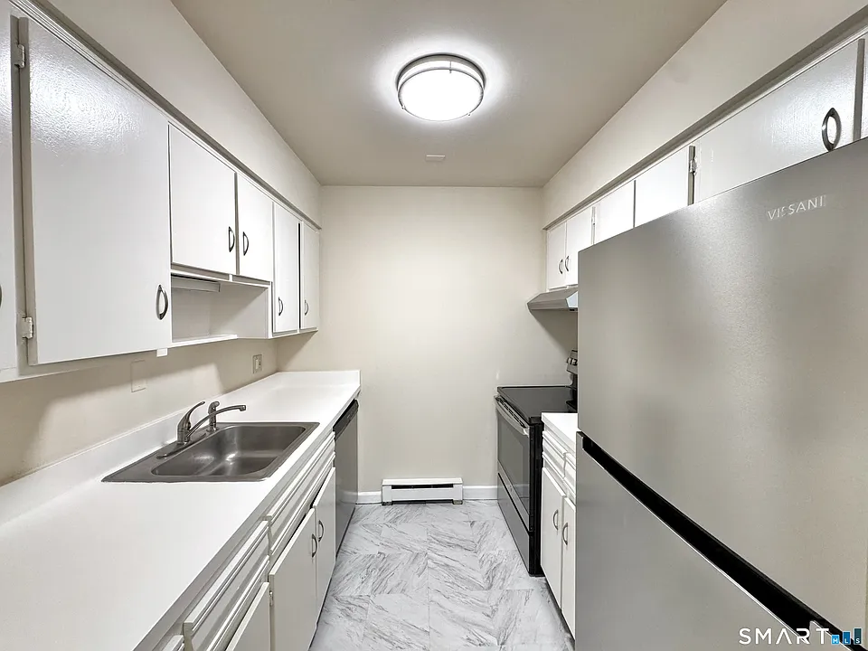 24 Ferris Ave #3