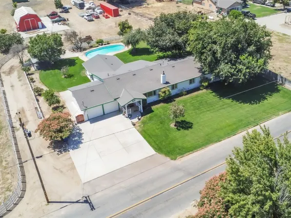 8043 Sunset Dr, Atwater, CA 95301