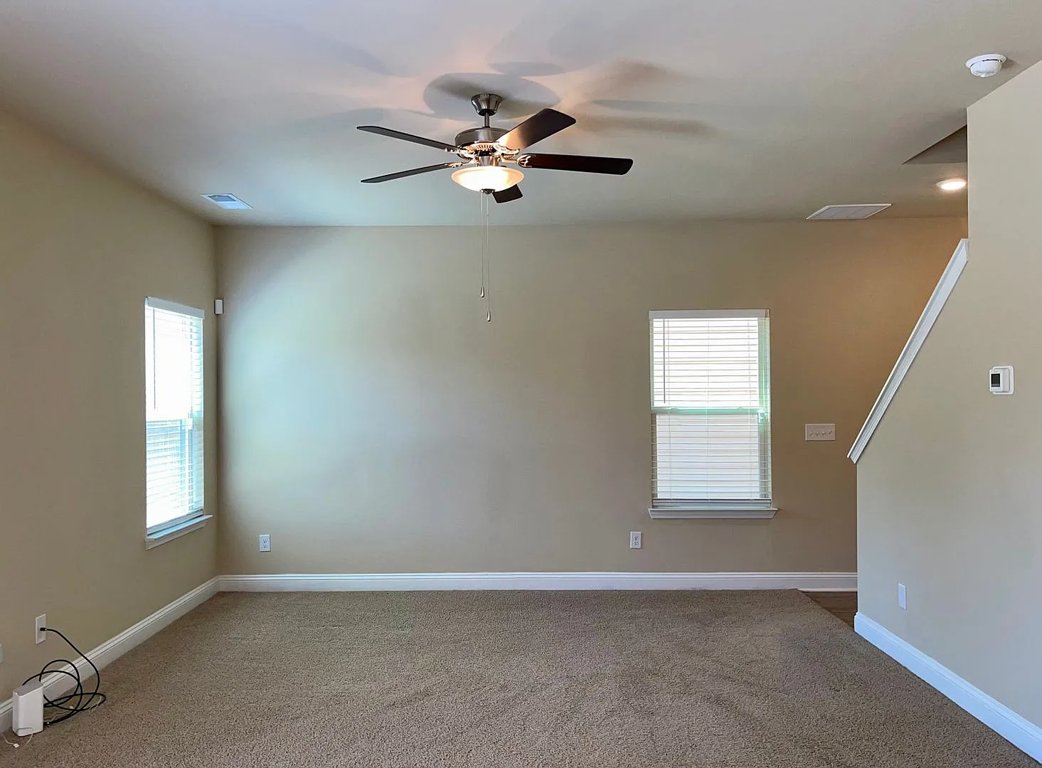 Welcome to this Almost New 3 Bed/2.5 Bath Home in Lovejoy! — Photo 3