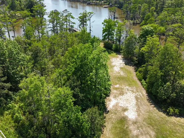 176 Shenandoah River Drive, Hertford, NC 27944