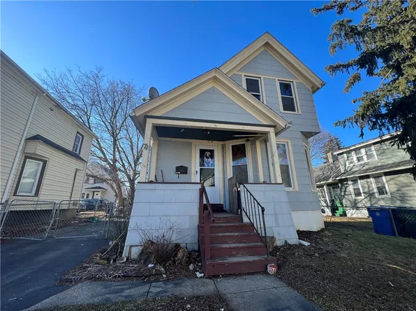 71 Linnet St, Rochester, NY 14613
