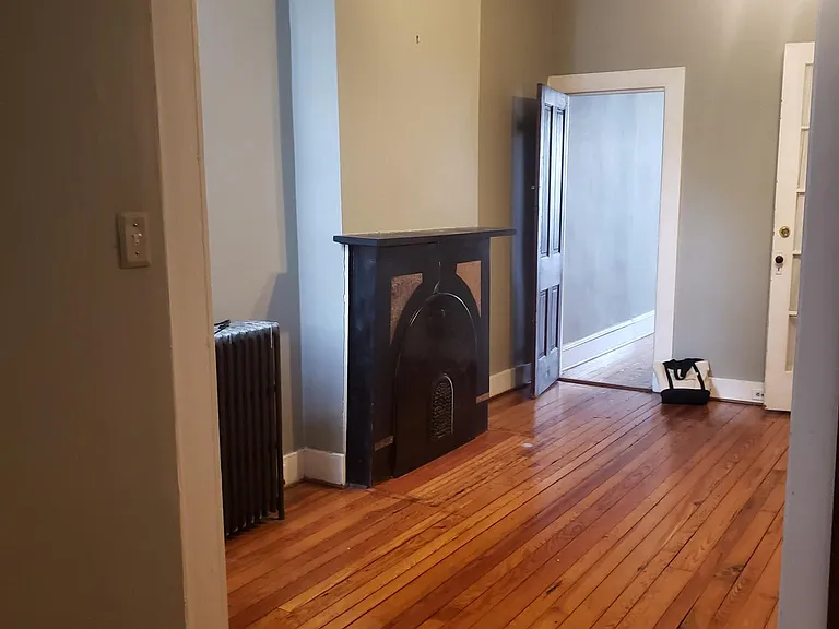 1007 Riverside Ave #1 — Photo 1