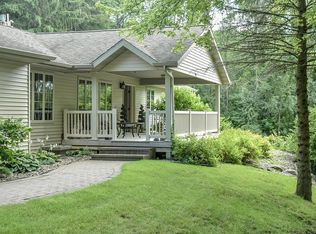 N5072 Green Coulee Ln, Onalaska, WI 54650