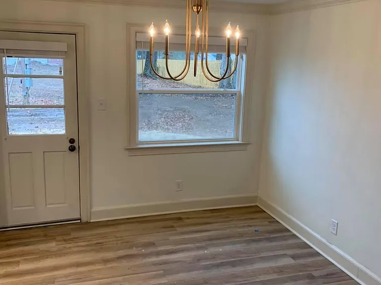 1805 Martha Berry Blvd NW — Photo 4