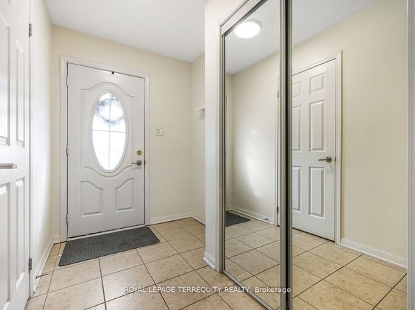 471 Dalhousie Gate, Milton, ON L9T 8G4