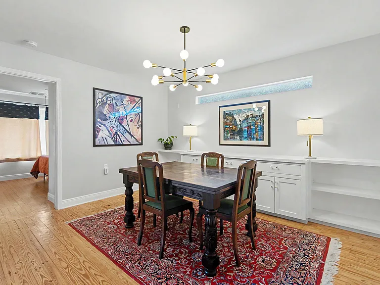 717 Brownlee Cir — Photo 12
