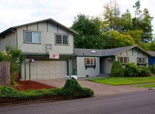 7015 D St, Springfield, OR 97478