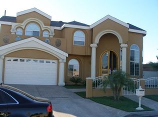 13015 Airpoint Ave, Downey, CA 90242