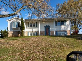 201 Malone Ridge Rd, Washington, PA 15301