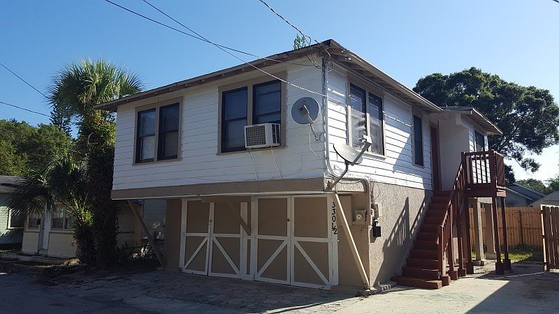 1st image of 330 Indiana Ct S