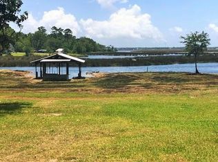 4701 Forrest St, Moss Point, MS 39563