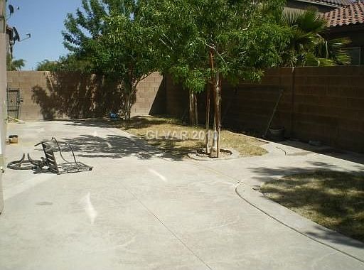 2nd image of 5951 Candia Ct