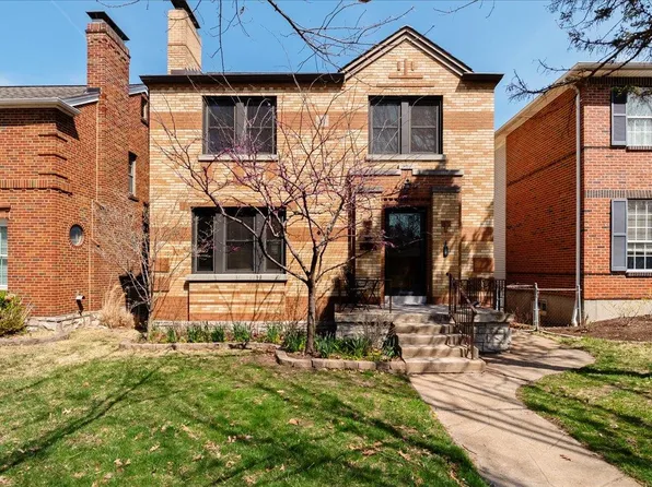 4065 Holly Hills Blvd, Saint Louis, MO 63116