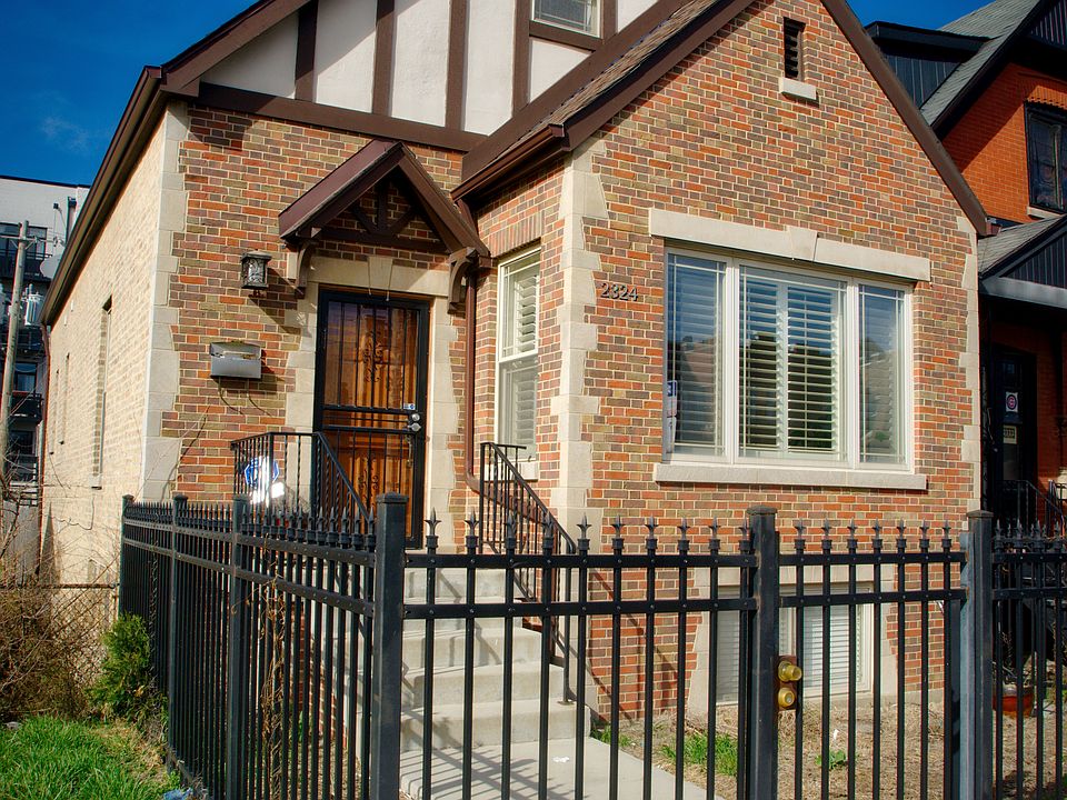 1st image of 2324 W Diversey Ave