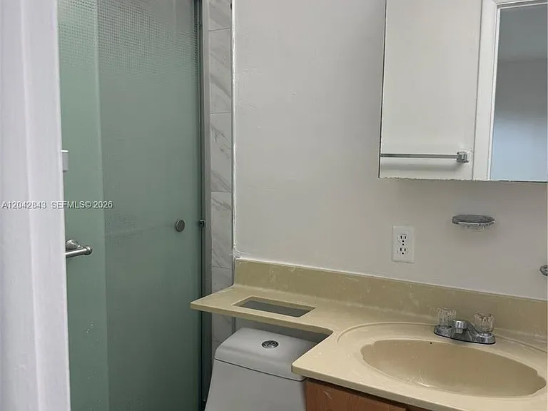 7931 SW 13th Ter — Photo 14