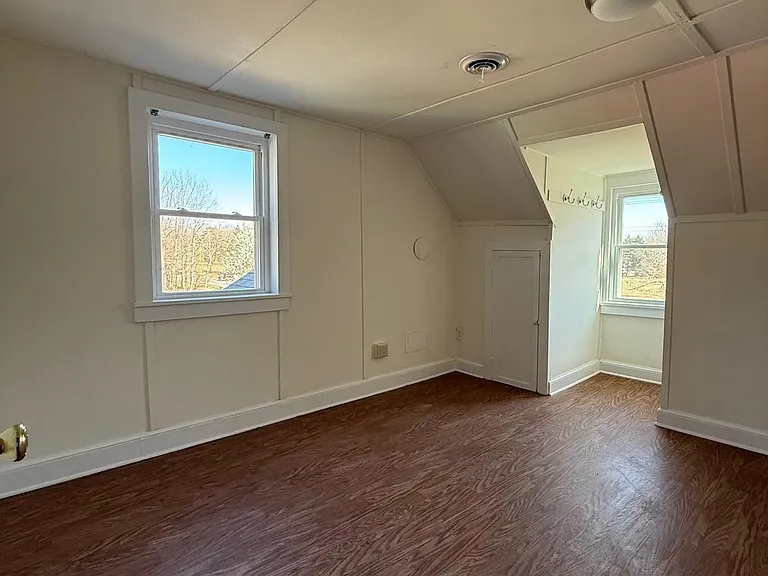 9253 Dahlgren Rd — Photo 15