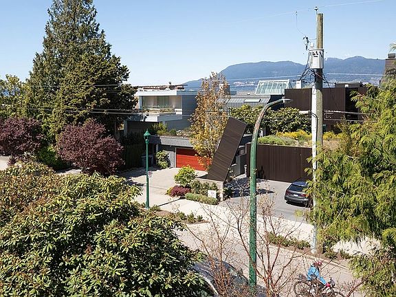 3rd image of 3546 Point Grey Rd #B