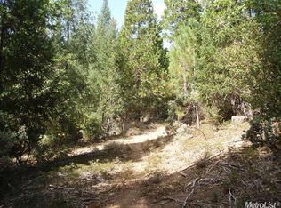 18270 Red Dog Rd, Grass Valley, CA 95945