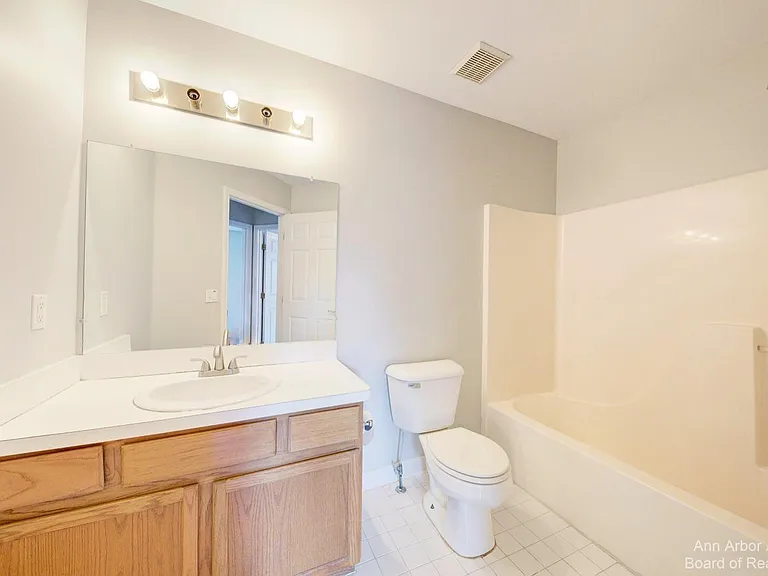 3127 Dunwoodie Rd #38 — Photo 33