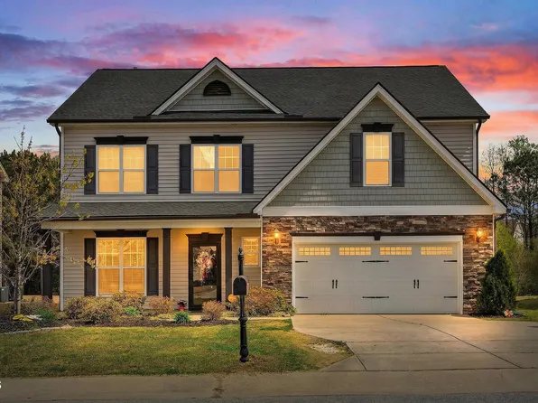 2413 Cattail Pond Dr, Zebulon, NC 27597