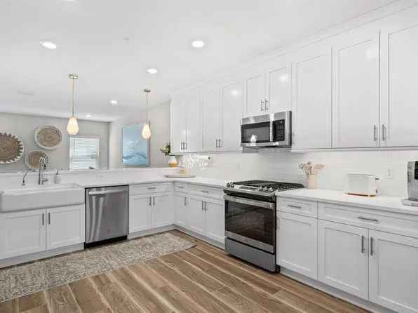 5351 Bridge St Unit 84, Tampa, FL 33611