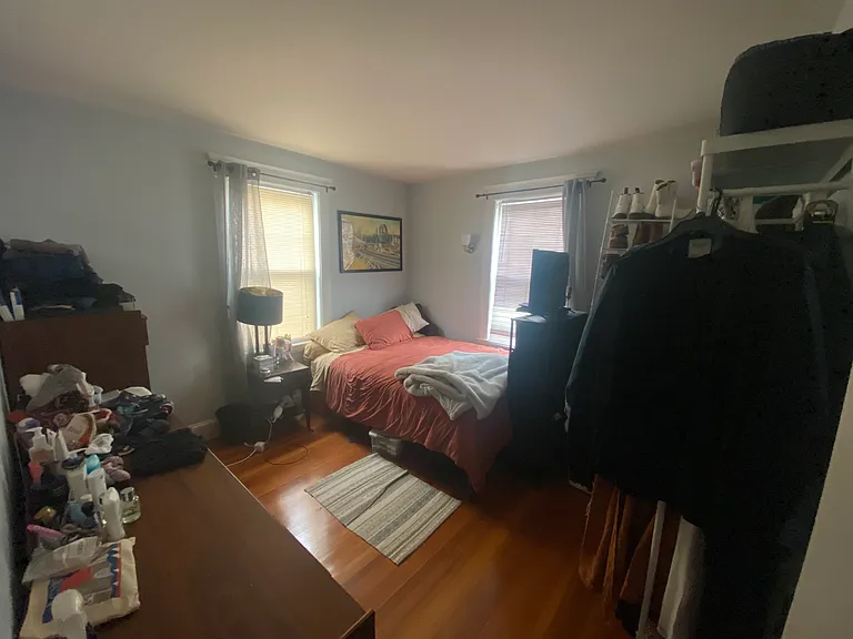 64 Hewlett St #1 — Photo 8