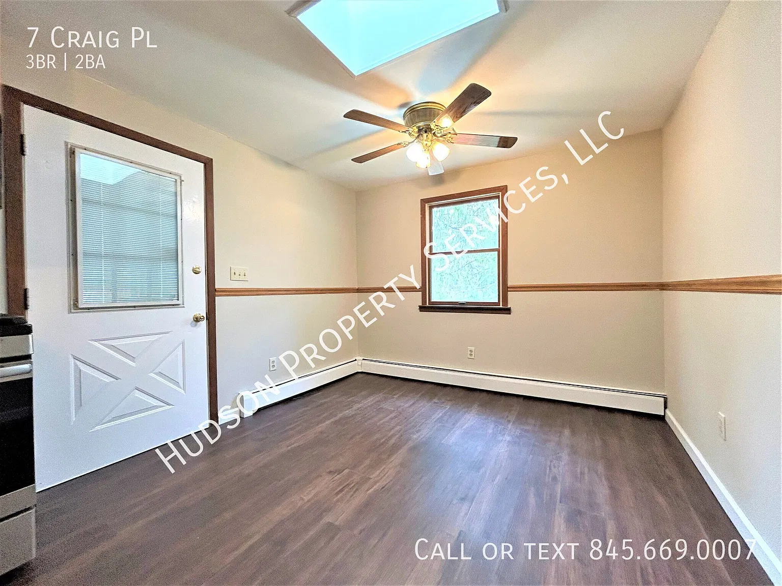 3 Bedroom 1.5 Bathroom Home In Wappinger Falls For Rent! — Photo 4