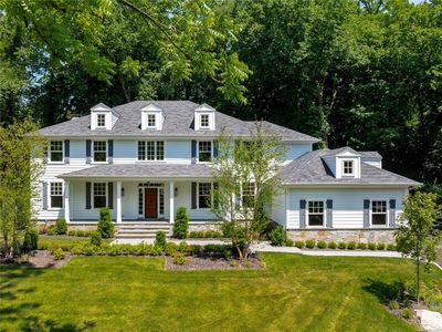 325 Stonytown Road, Manhasset, NY, 11030