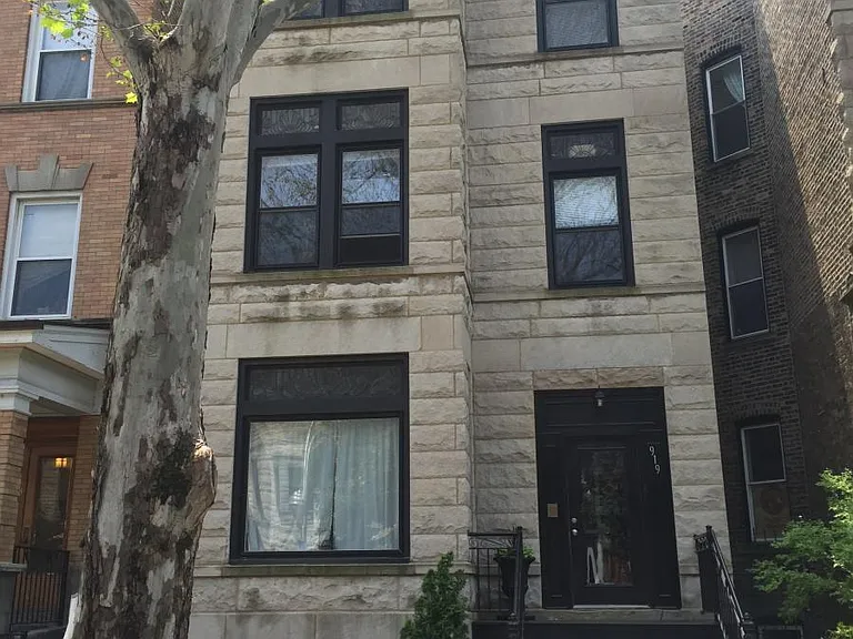 919 W Newport Ave #2 — Photo 1