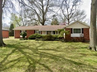 2945 Dover Dr, Florissant, MO
