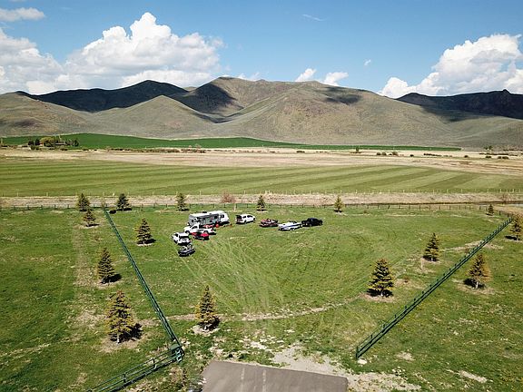 2nd image of 20 Purdy Way