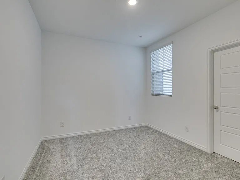 600 N Carriage Hill Dr #1140 — Photo 27