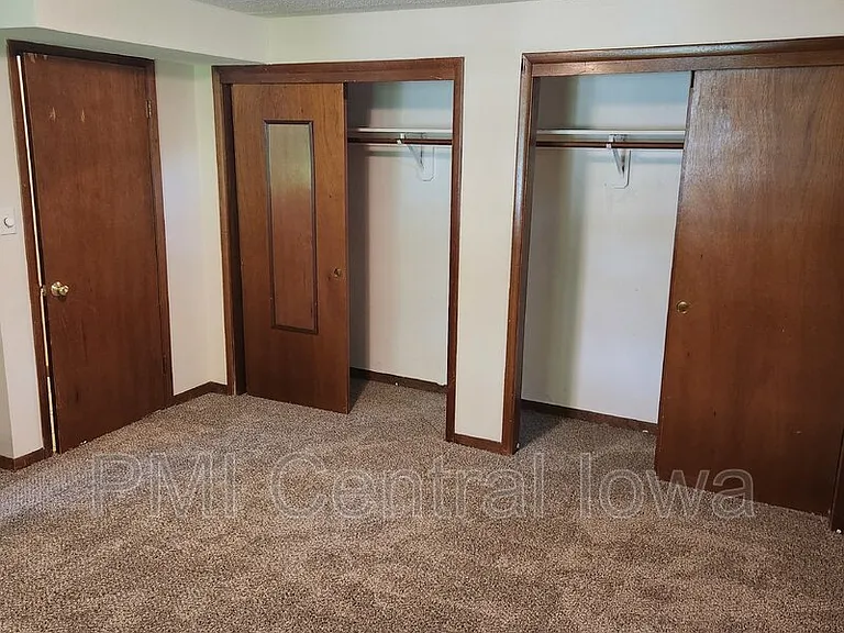 6615 Washington Ave — Photo 37