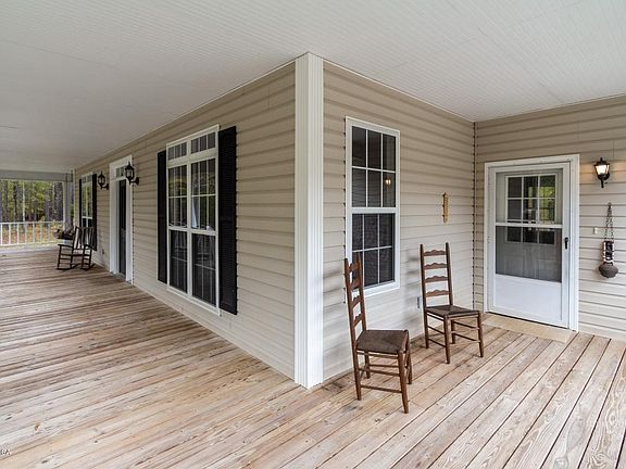 4th image of 105 Owens Dr