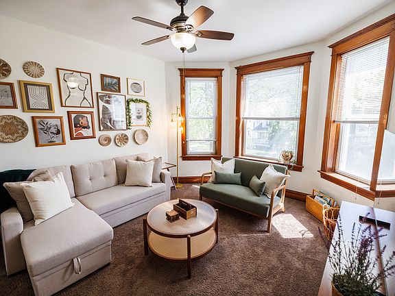 2nd image of 5038 W Hutchinson St #2