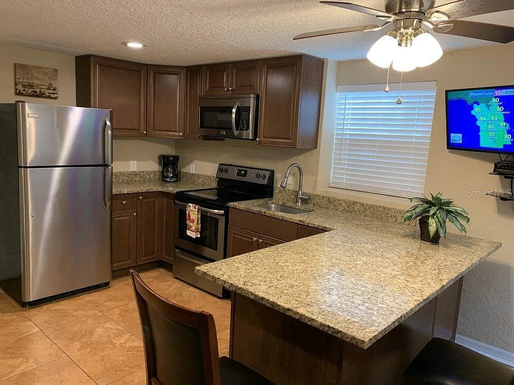 1 bed, 1.0 bath, 450 sqft, $1,450 — Photo 4