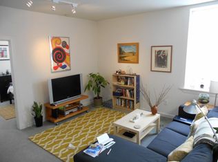 801 S 2nd St #3, Philadelphia, PA 19147