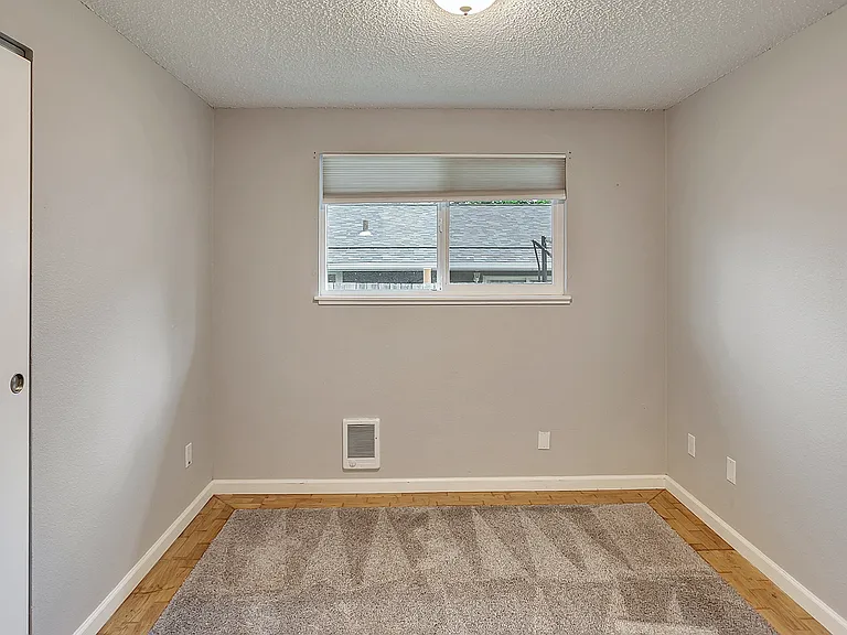 9005 N Peninsular Ave — Photo 20