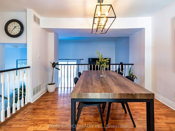 5th image of 1133 Ritson Rd N #131