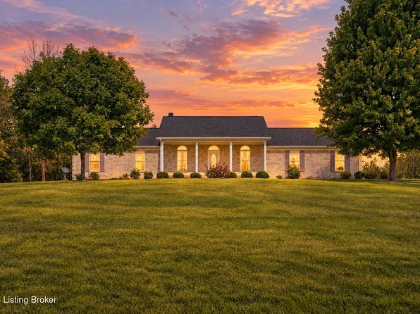 1196 Deerwood Dr, Coxs Creek, KY 40013