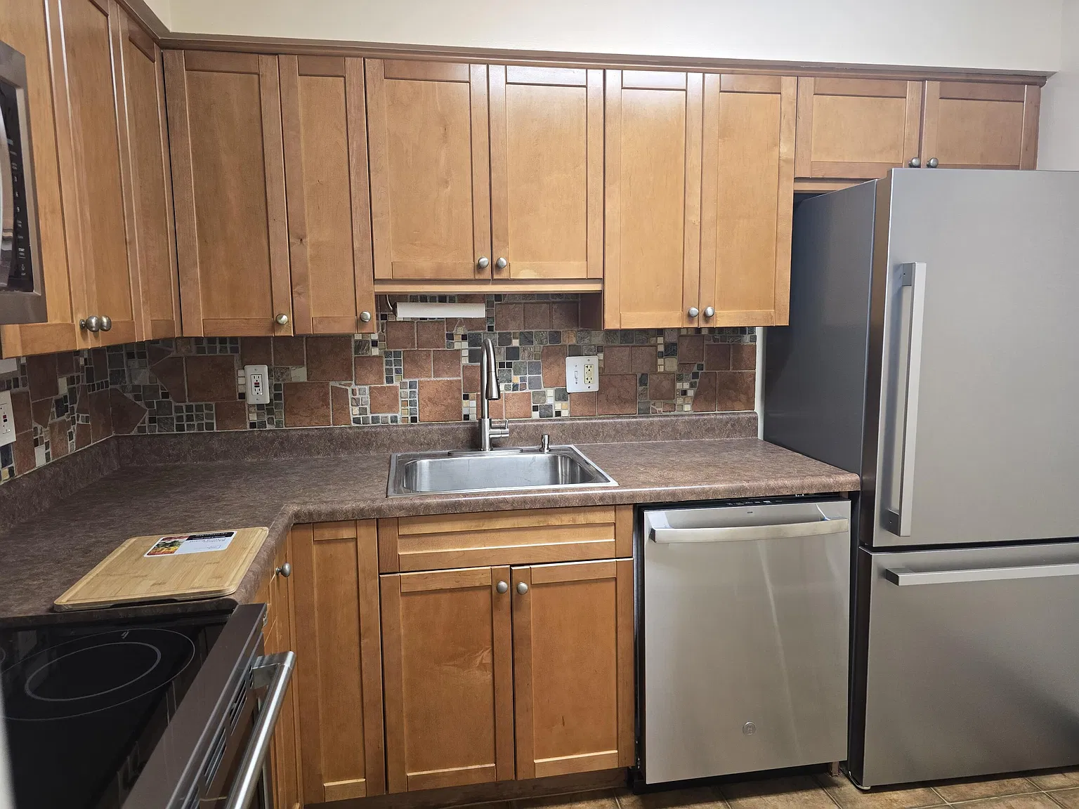 2 bed, 2.0 bath, 1008 sqft, $2,200 — Photo 3