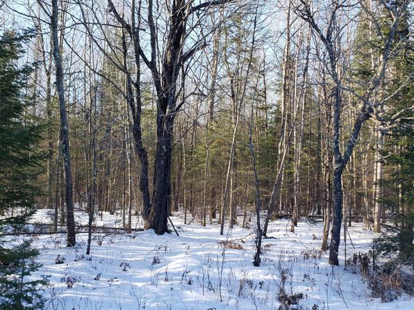 9 S Lake Rd, Phillips, WI 54555
