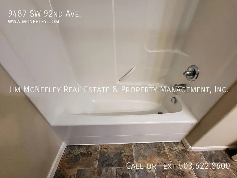 9487 SW 92nd Ave — Photo 10