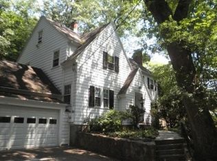 75 Mill Rock Rd, Hamden, CT 06517