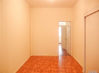 6259 60th St APT 2R, Ridgewood, NY 11385