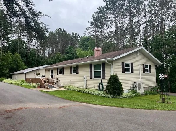 N9380 Wayne Dr, Summit Lake, WI 54485