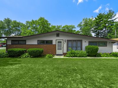 14 S Willow Way, North Aurora, IL, 60542