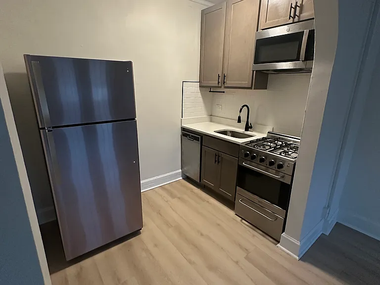 5950 Hohman Ave #401 — Photo 2