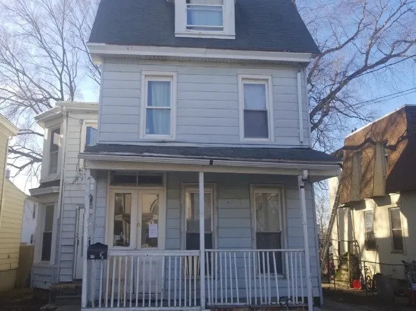 410 N 3rd St, Millville, NJ 08332