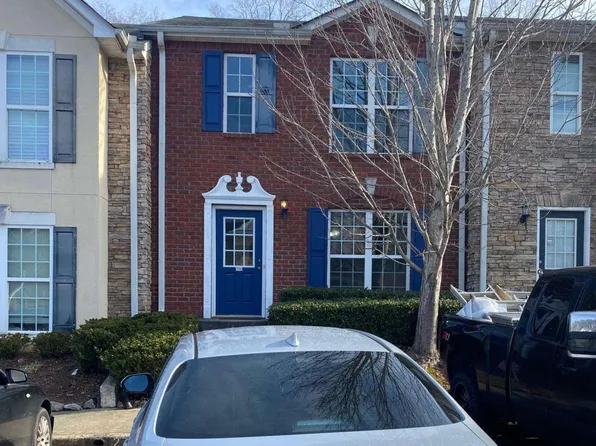 2752 Valley Green Dr, Gainesville, GA 30504